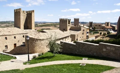 Ruta de los Castillos Navarros: Historia y naturaleza en familia (6 días).